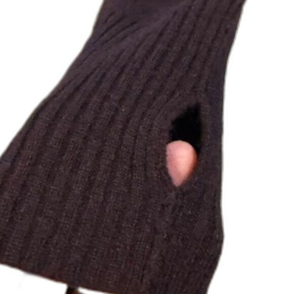 LINE Knitwear 100% Cashmere Turtleneck Sweater Dark Purple Small/P Thumb Holes - Picture 4 of 9